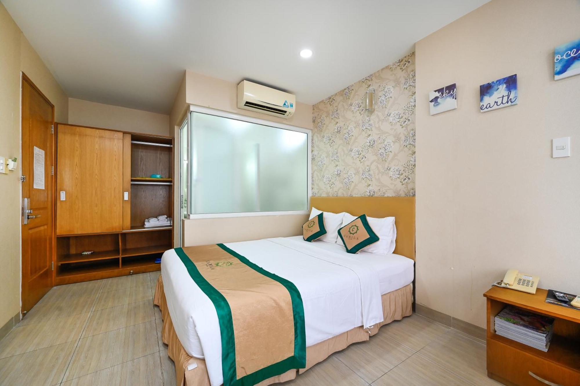 Camila Airport Hotel Hotel 3*