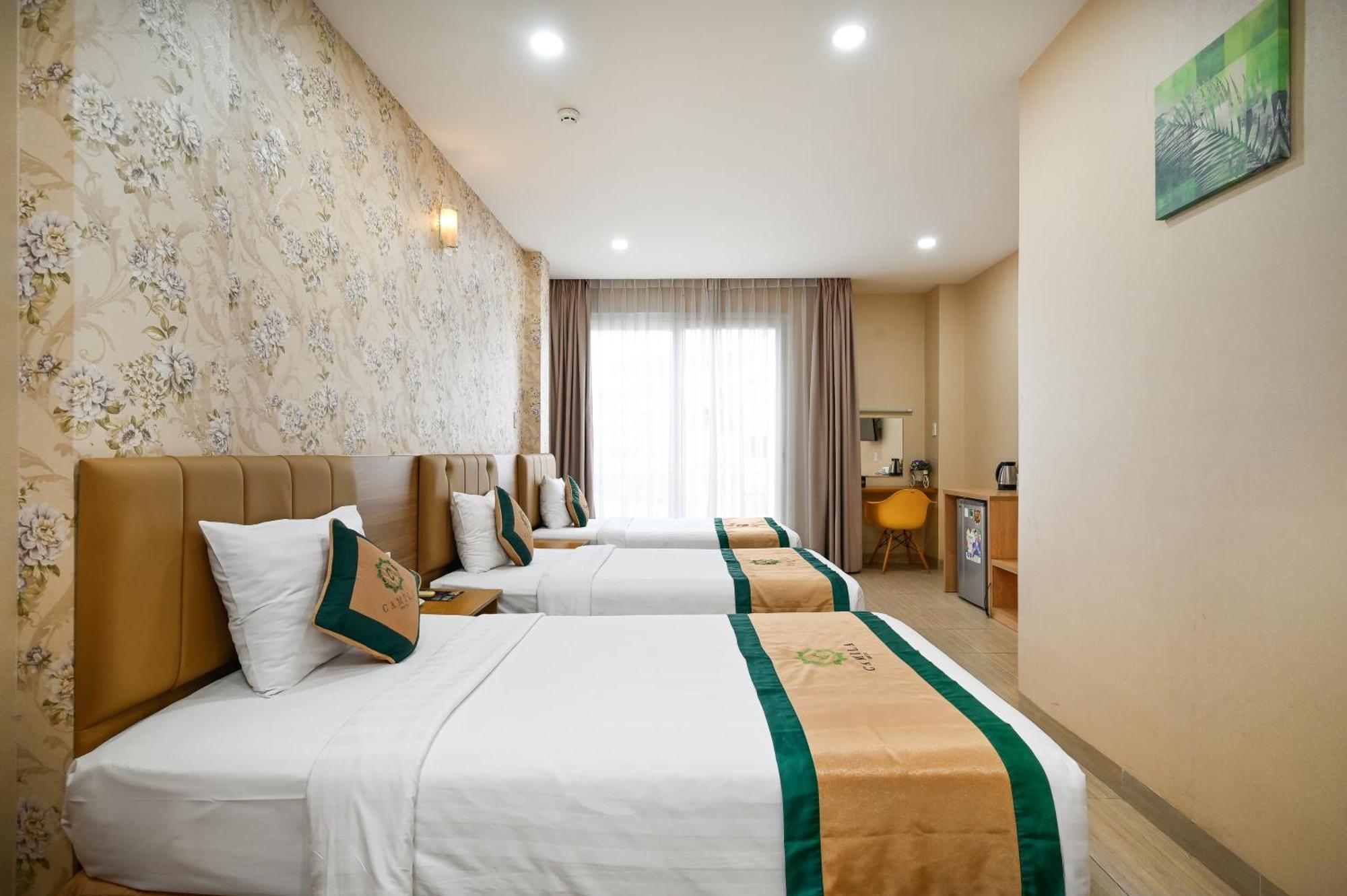 Camila Airport Khách sạn 3*