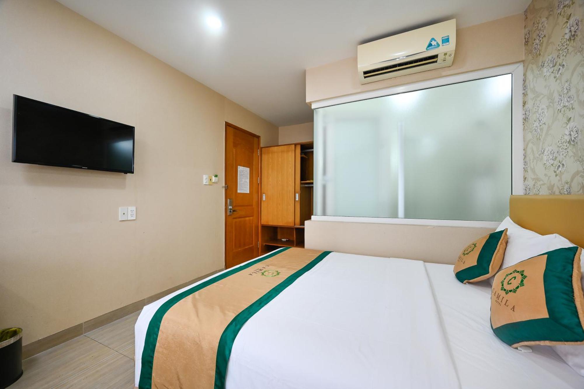 Camila Airport Hotel Hotel 3*